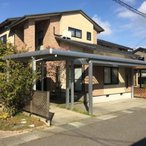 フレキシブルなカーポート